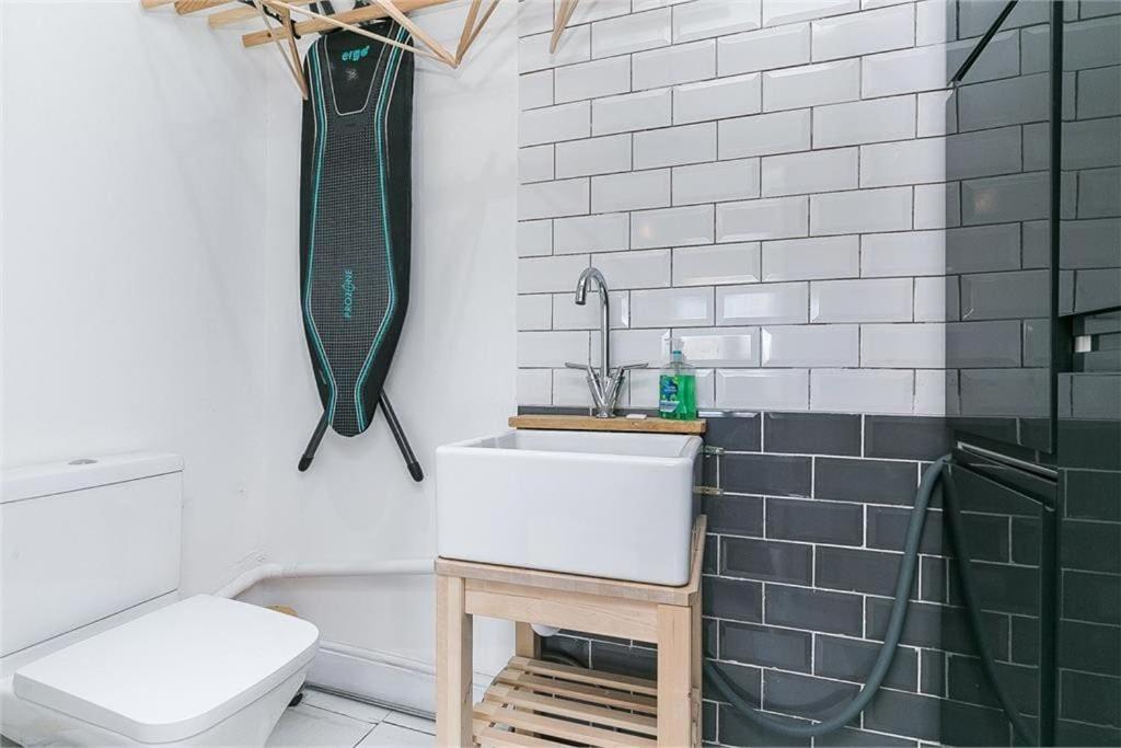 Dreghorn House 4 Bedrooms 3 Toilets 3 Reception Free Parking 233 Mbp Wifi Единбург Екстер'єр фото